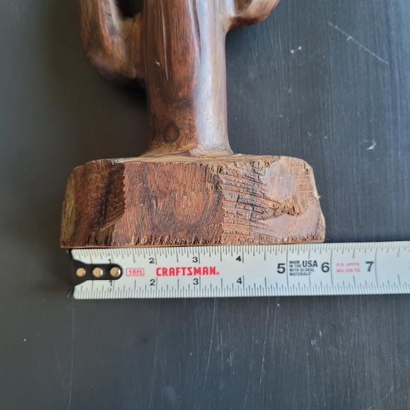 Vintage Mid-Century Large Carved Ironwood Saguaro Cactus with Bird of Prey/Hawk - Picture 15 of 16